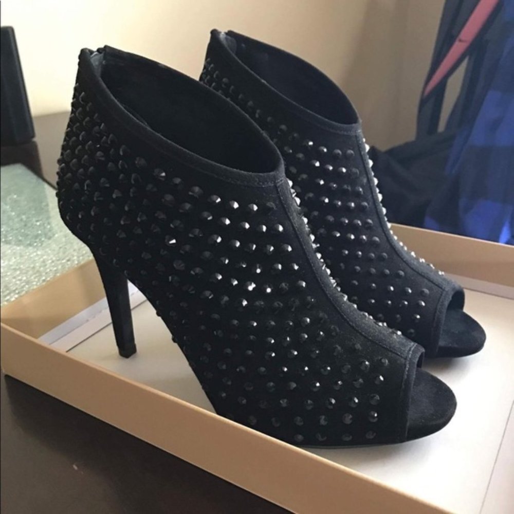 Michael Kors Dani Bootie Size 8 - NWOT